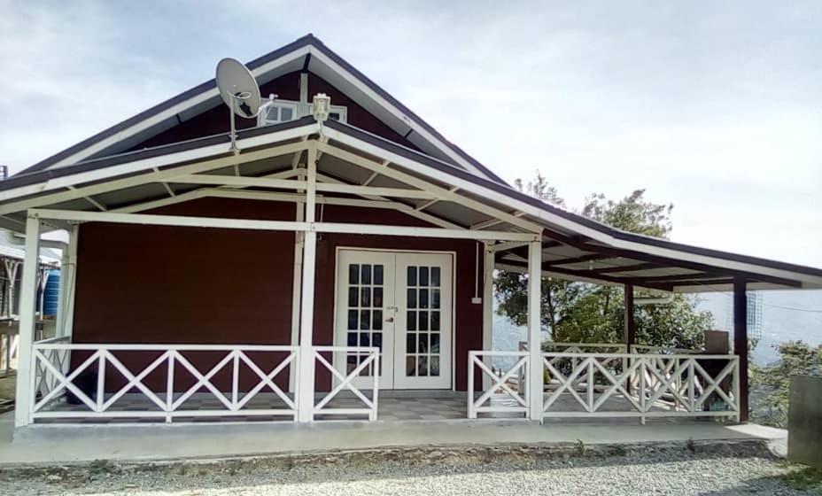 Dongorit Cabin House 1 Kampong Kundassan Exterior foto
